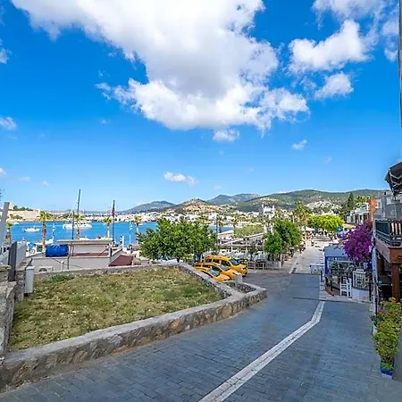 Hotel Gulet 3*